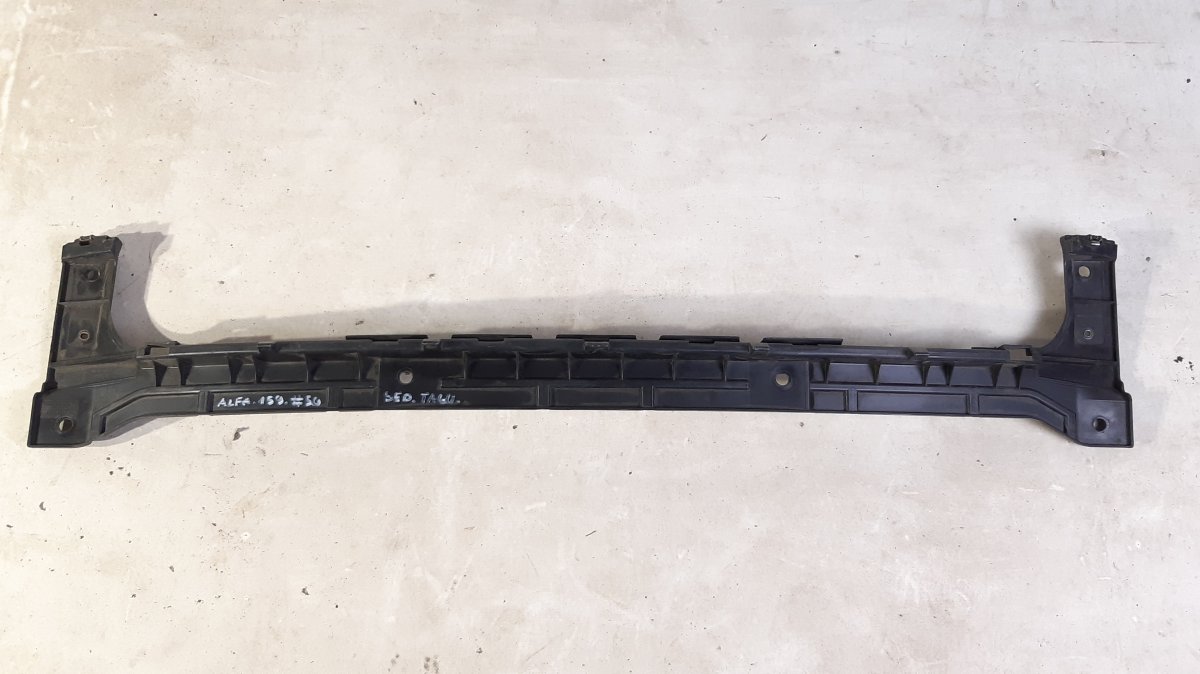 Alfa-Romeo 159 Rear bumper bracket, central ALFA ROMEO 159 (939) (2005-2011) Rear bumper br...