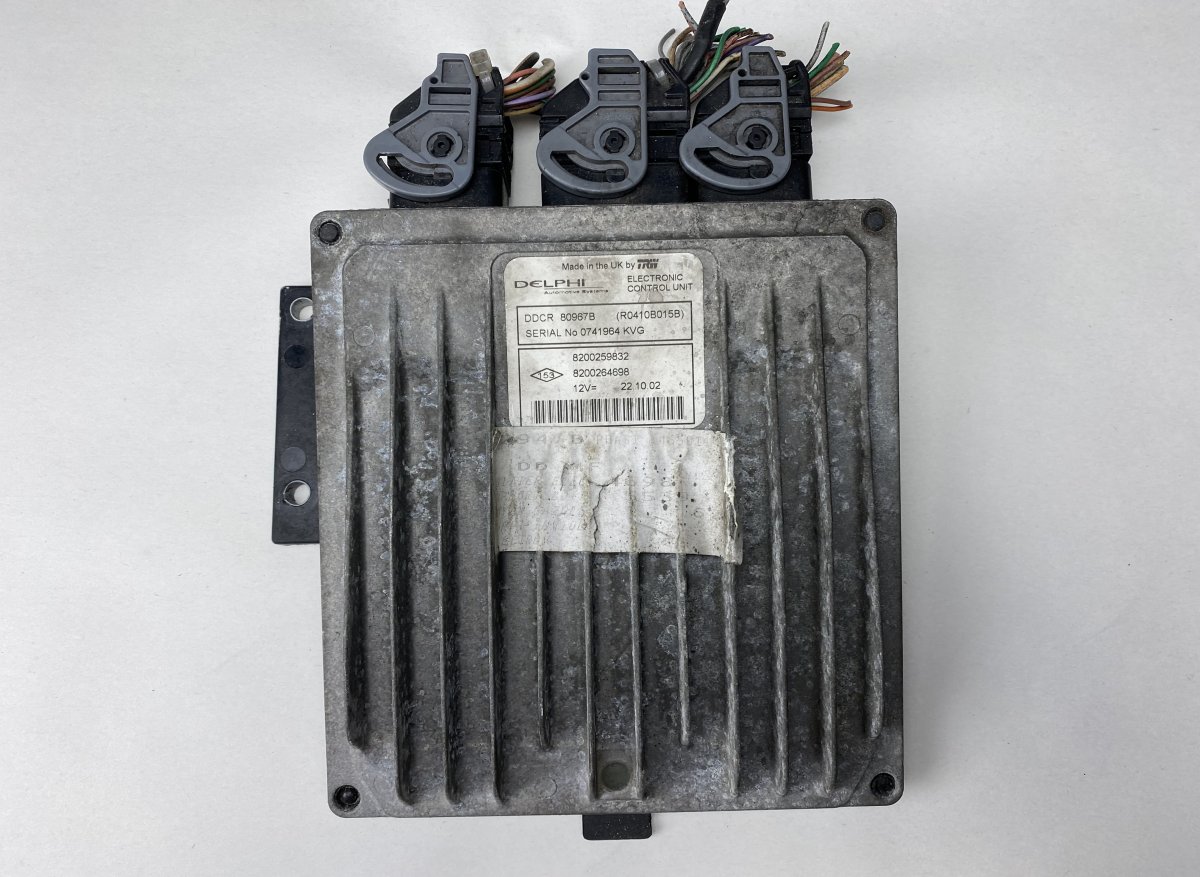 Renault Megane Engine Control Unit / module (ECU) RENAULT MEGANE II (2002-2008) Engine Control Un...