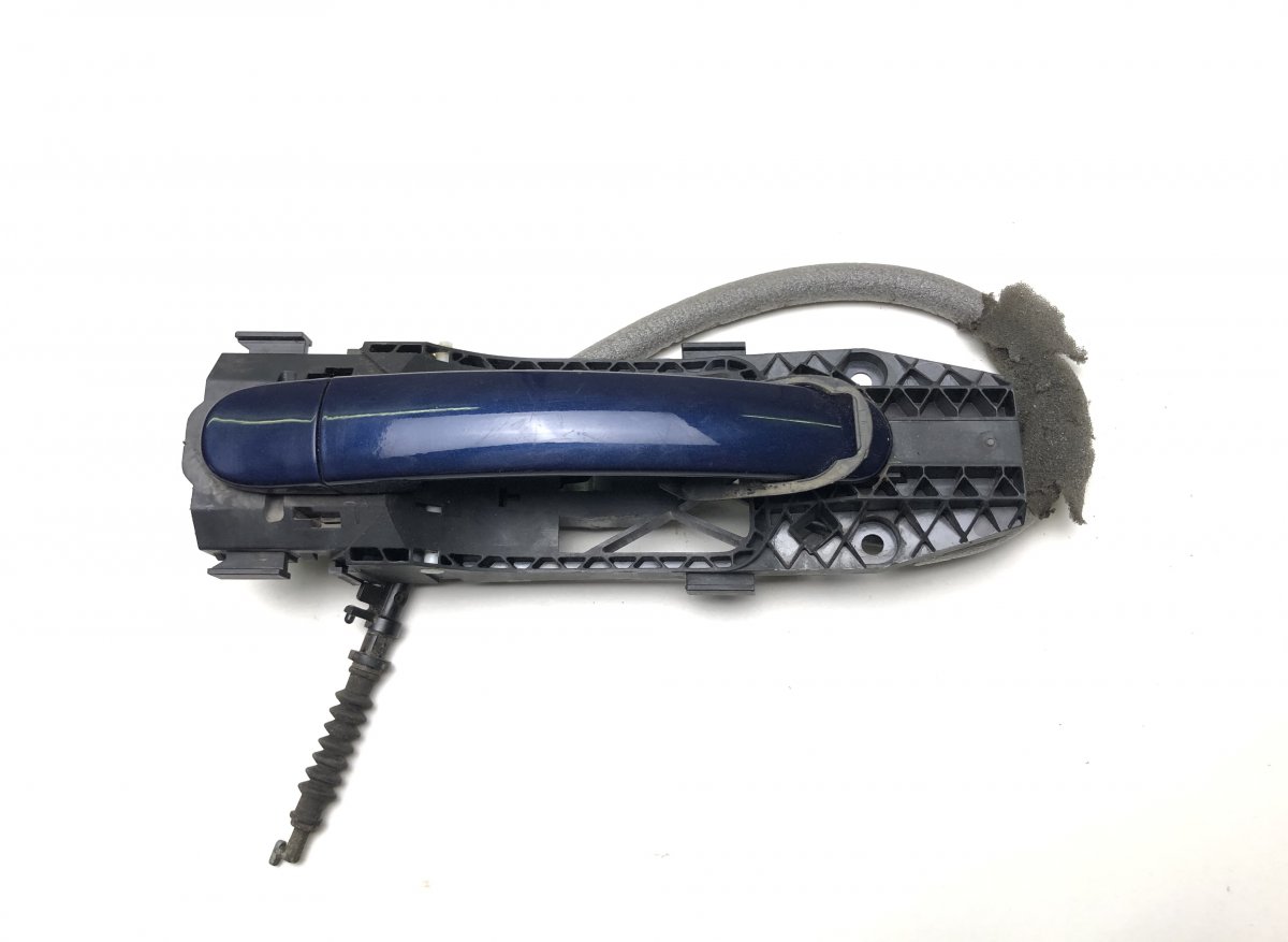 Volkswagen Jetta Door Handle Exterior Front Right