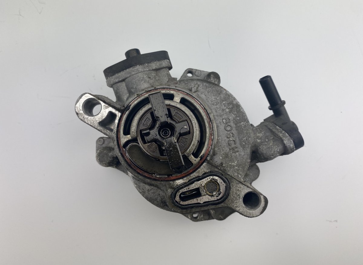 Citroen C4 Picasso Vacuum pump Brakes CITROËN C4 Picasso I (UD, UA) (2006-2013) Vacuu...