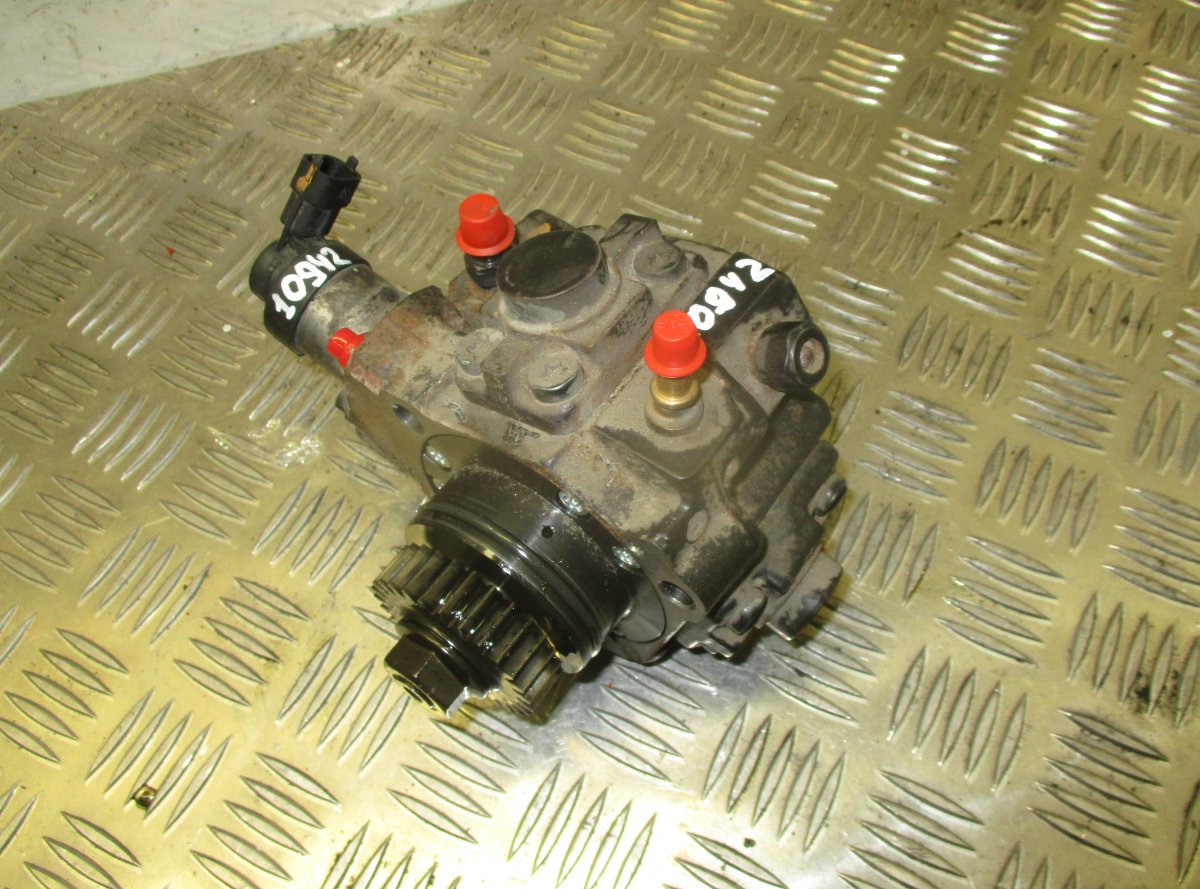 Renault Trafic Fuel injection pump, diesel RENAULT TRAFIC III (JG, EG, FG) (2014-) Fuel in...