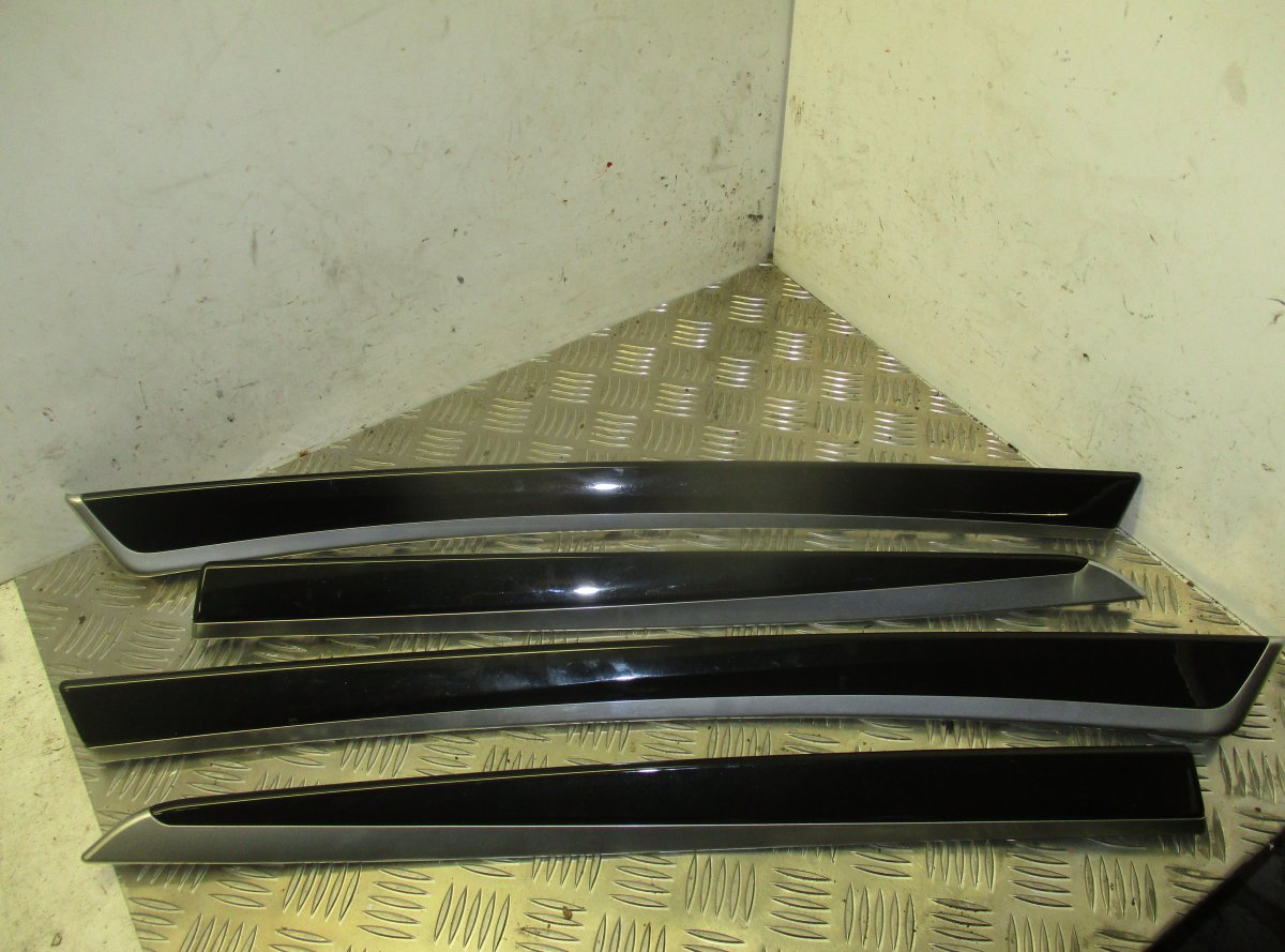 BMW 5 (F10 / F11) Interior lining / floor, other