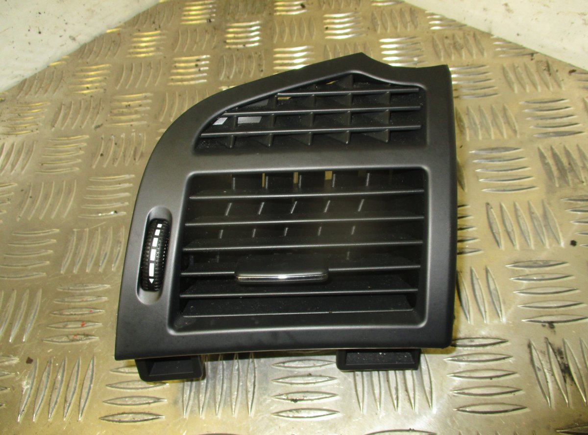 Mercedes-Benz A (W169) Air Vent front right MERCEDES-BENZ S-CLASS (W221) (2005-2013) Air Ve...