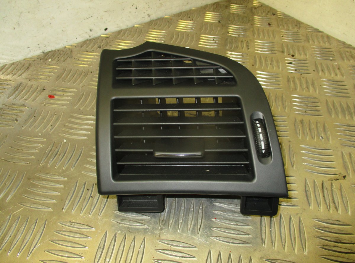 Mercedes-Benz A (W169) Air Vent front left MERCEDES-BENZ S-CLASS (W221) (2005-2013) Air Ve...