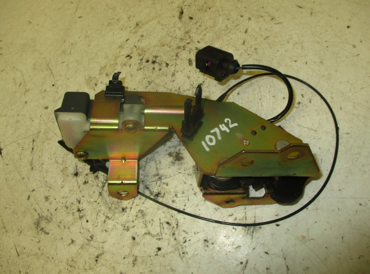 Volkswagen Touareg Central Locking motor bootlid / tailgate
