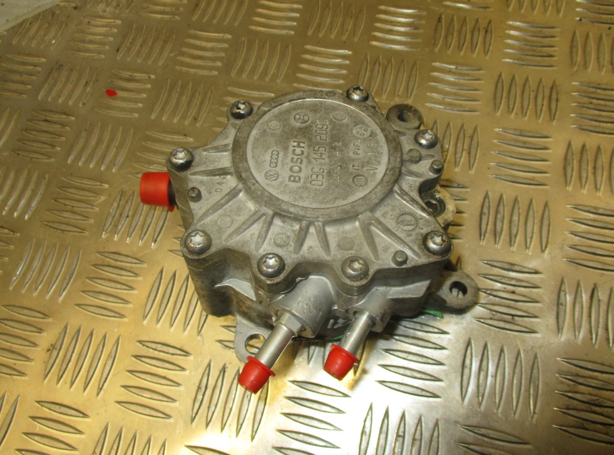 Volkswagen Passat Vacuum Pump, engine VW PASSAT B6 (3C) (2005-2010) Vacuum Pump, engi...
