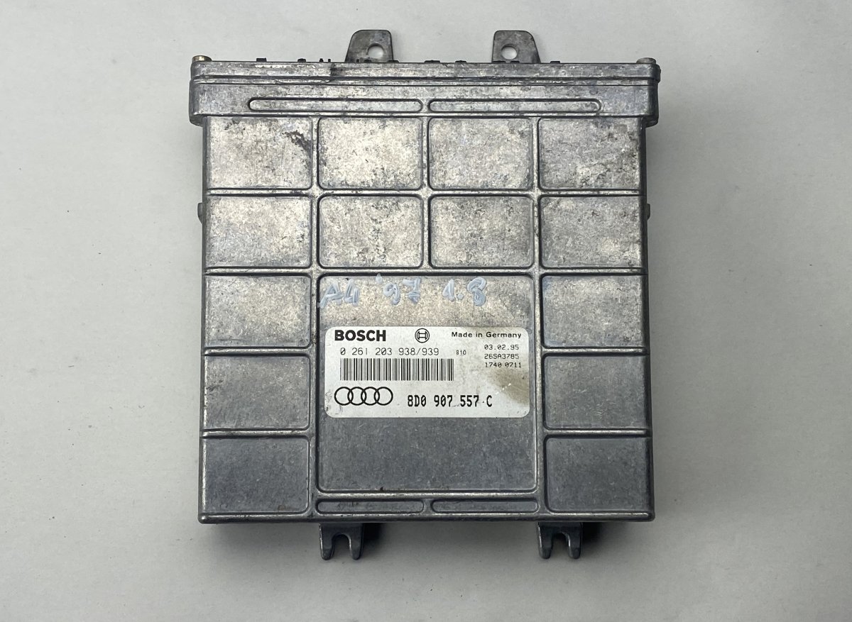 Audi A4 (B5) Engine Control Unit / module (ECU) AUDI A4 (B5) (1994-2001) Engine Control Unit / ...