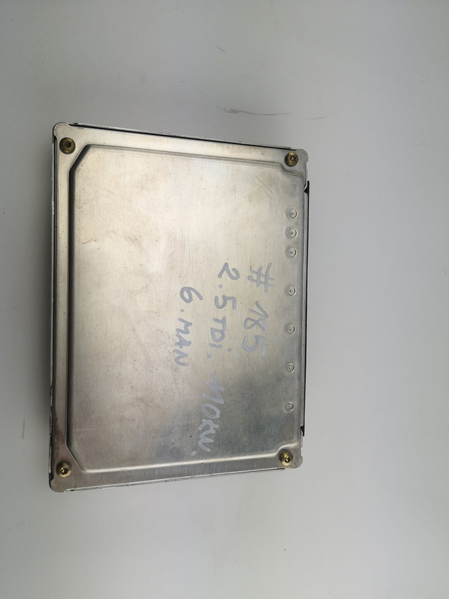 Audi A6 (C5) Engine Control Unit / module (ECU) AUDI A6 / A6 ALLROAD (C5) (1997-2005) Engine Co...