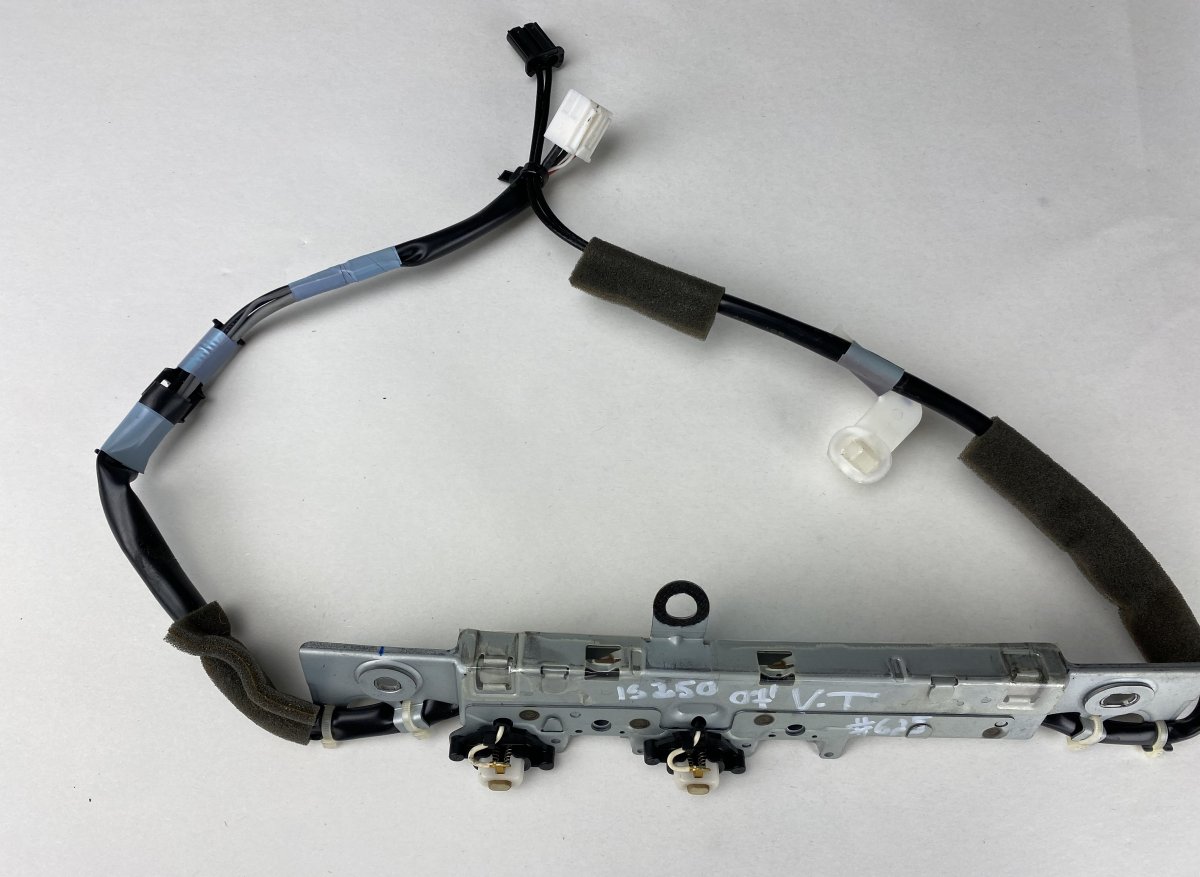 Lexus IS Aerial LEXUS IS II (XE20) (2005-2013) Aerial 86300-531...