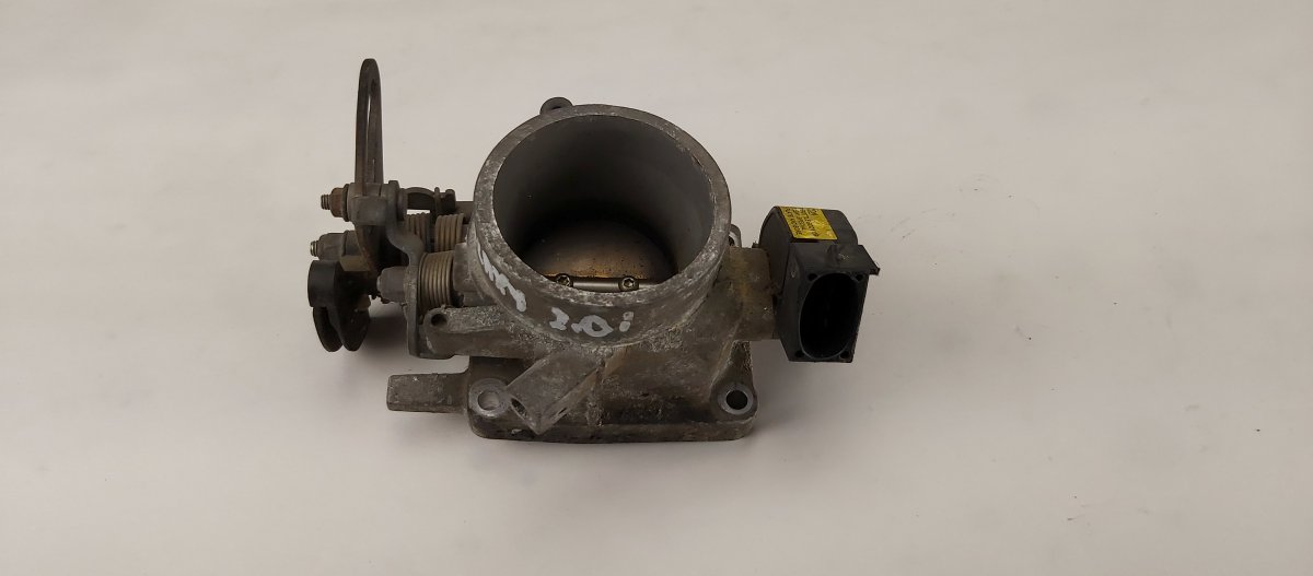 Ford Galaxy Throttle body FORD GALAXY I (WGR) (1995-2006) Throttle body 9...