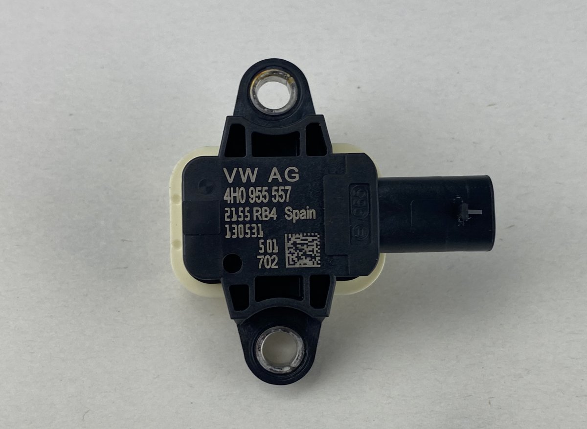 Audi A6 (C7) Airbag crash sensor, right AUDI A6 / A6 ALLROAD (C7, 4G) (2010-2018) Airba...