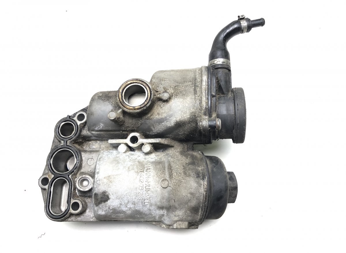 Volvo S80 Кронштейн масляного фильтра VOLVO S80 I (TS, XY) (1998-2006) Oil Filter Bra...
