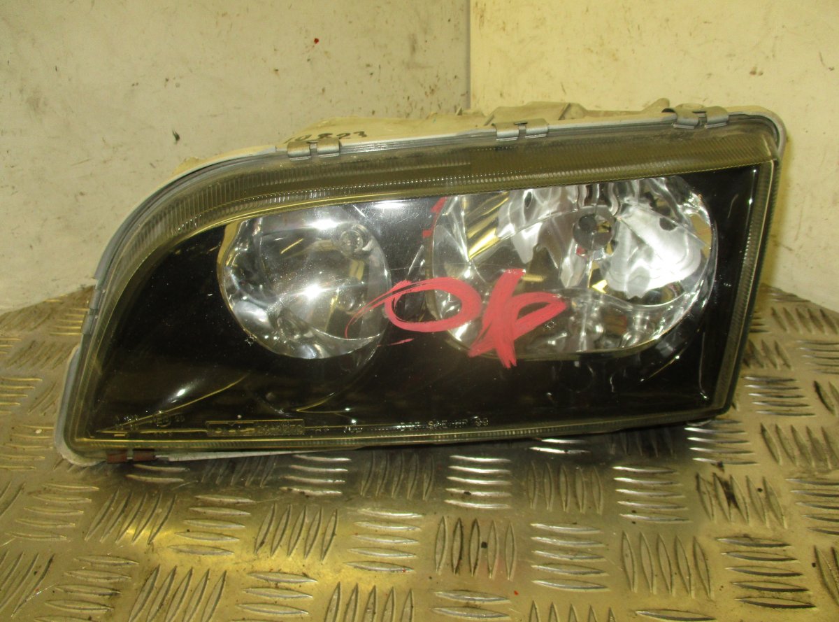 Volvo S40 передняя фара (левая) VOLVO S40 / V40 (VS, VW) (1995-2004) Headlight ...