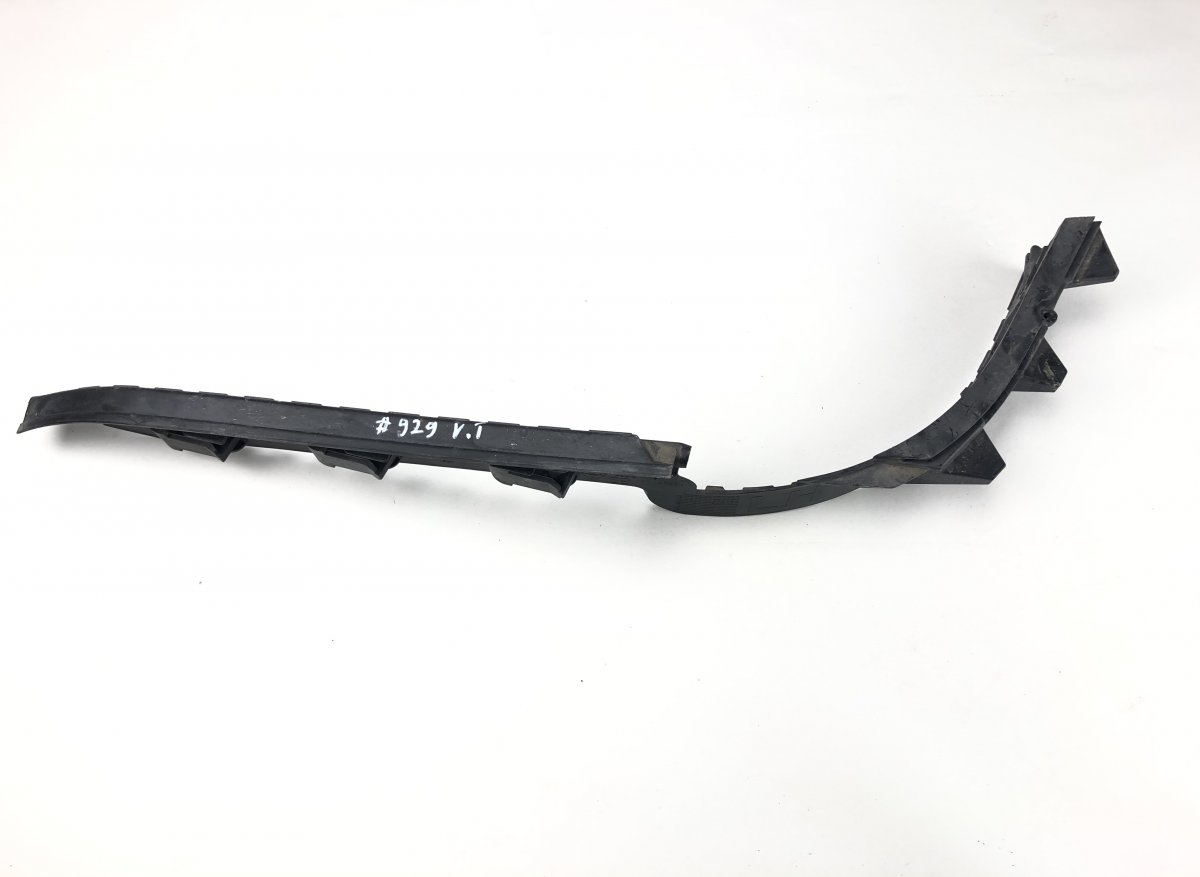 Porsche Cayenne Rear bumper Carrier holder on fender left PORSCHE CAYENNE I (2002-2010) Rear bumper Carri...