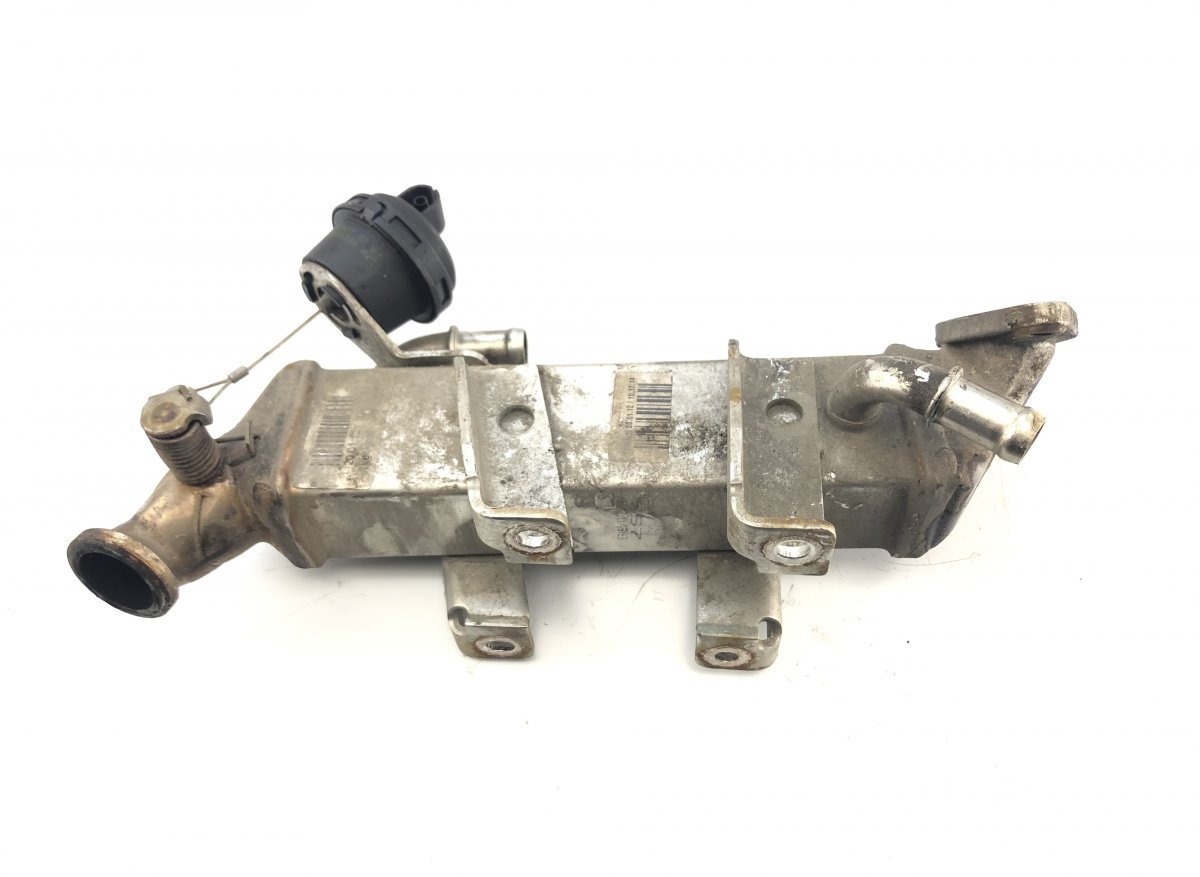 Opel Vivaro (A) ЭГР охлаждение OPEL VIVARO A (2001-2014) EGR cooler 8200719993...