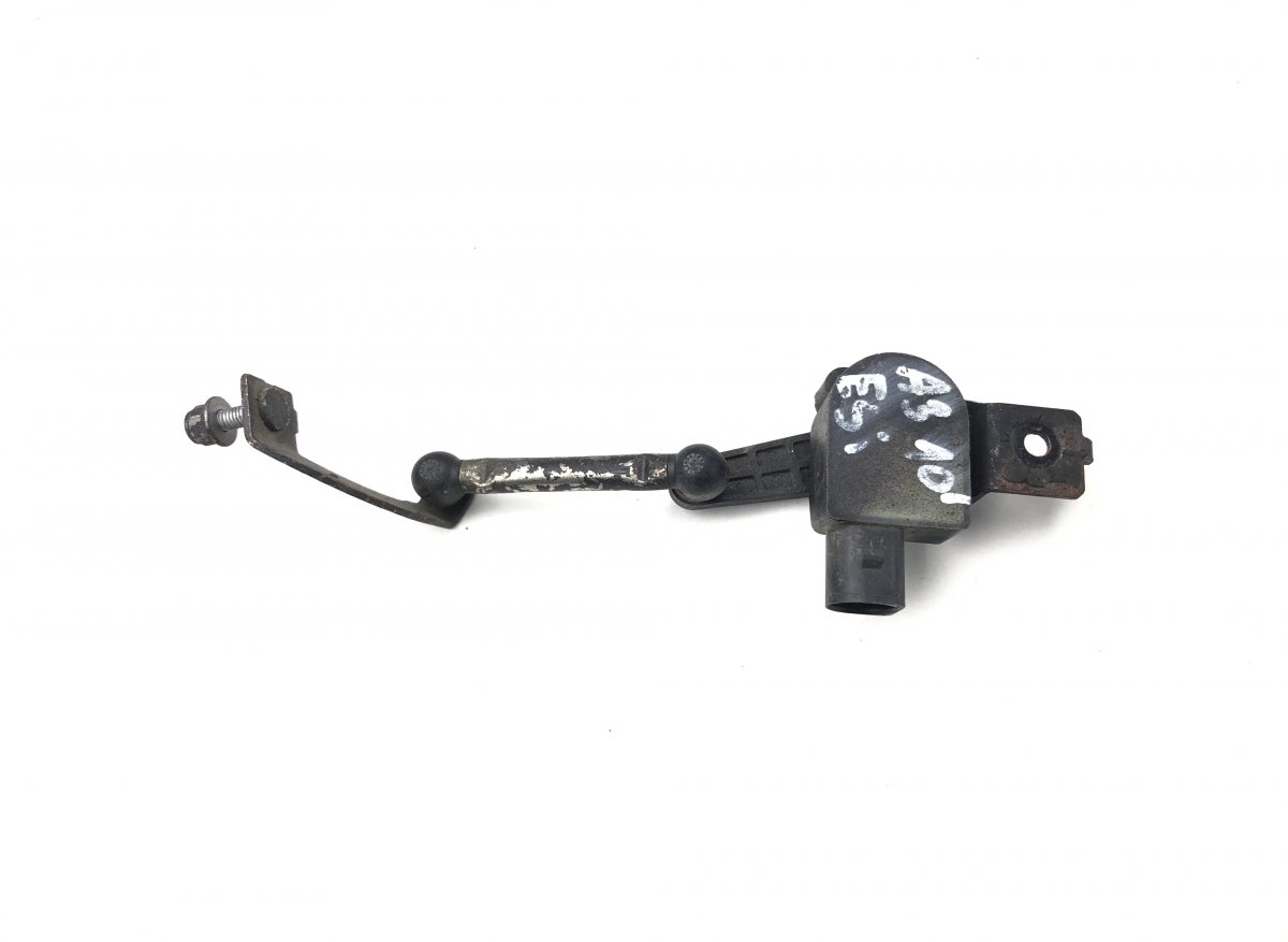 Audi A3 (8P) Suspension level sensor front right AUDI A3 (8P) (2003-2012) Suspension level senso...