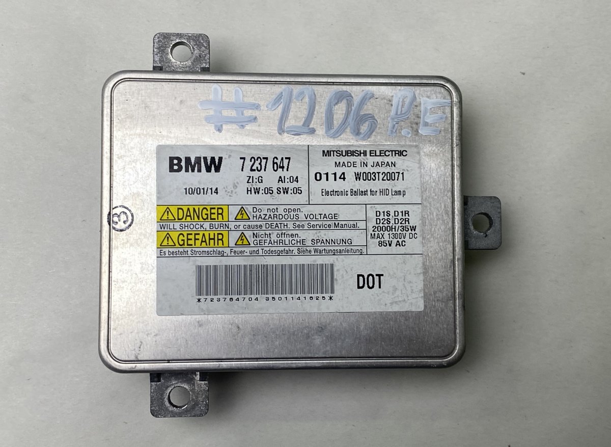 BMW 3 (E90 / E91 / E92 / E93) Xenon control unit right BMW 3 (E90, E91, E92, E93) (2005-2011) Xenon co...