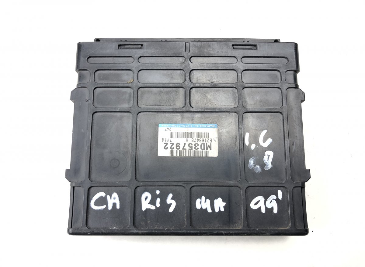 Mitsubishi Carisma Engine control unit (ECU) Engine control unit (ECU) — MITSUBISHI CARISMA ...