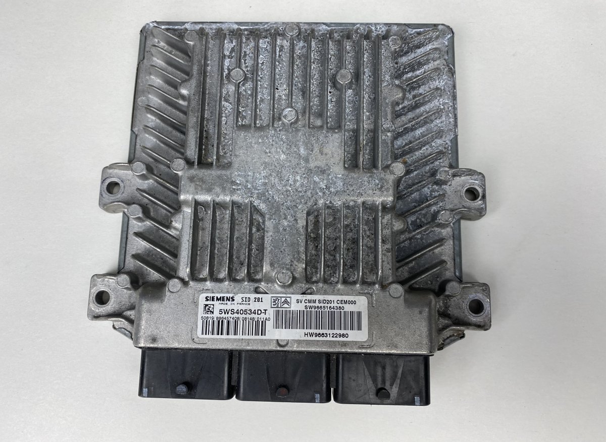 Citroen C5 Engine Control Unit / module (ECU) CITROËN C5 II (2008-2019) Engine Control Unit /...