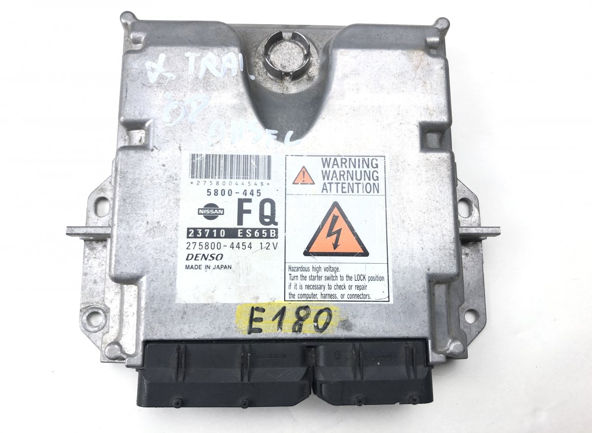 Nissan X-Trail Engine Control Unit / module (ECU) NISSAN X-TRAIL I (T30) (2001-2007) Engine Contr...