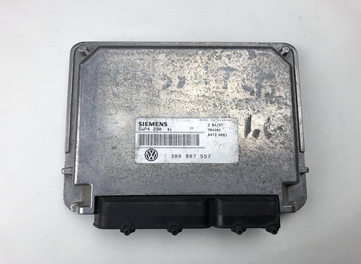 Volkswagen Passat Engine Control Unit / module (ECU) VW PASSAT (B3, B4) (1988-1997) Engine Control U...