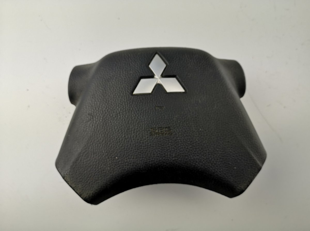 Mitsubishi Grandis Steering Wheel Airbag Steering wheel airbag — MITSUBISHI GRANDIS II (...