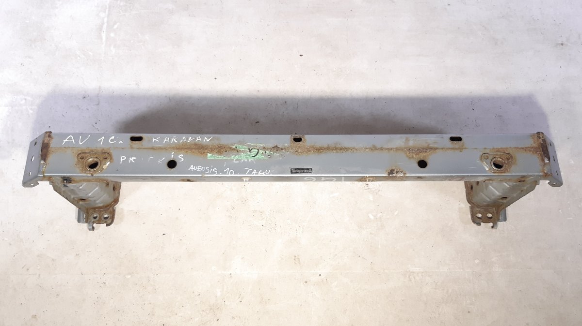 Toyota Avensis (T27) передний бампер, штифт TOYOTA AVENSIS (T270) (2009-2018) Front Bumper ...