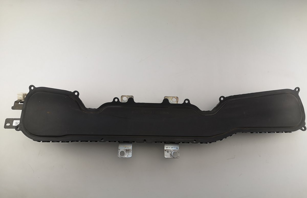 Volvo V40 Pedestrian / bonnet airbag VOLVO V40 (2012-2019) Pedestrian / bonnet airba...