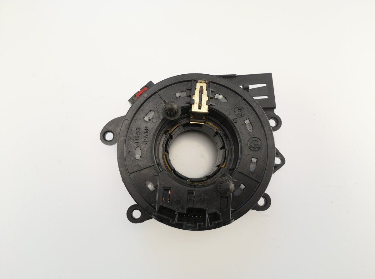 BMW 3 (E46) Steering wheel slip ring / squib BMW 3 (E46) (1998-2005) Steering wheel slip rin...