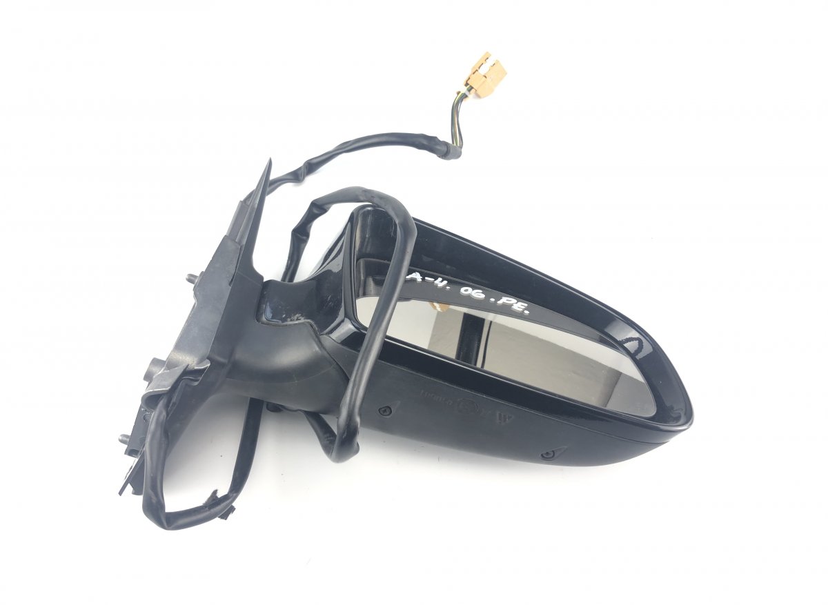 Audi A4 (B6) Right mirror Right mirror — AUDI A4 (B7) (2004-2008) — 01068...