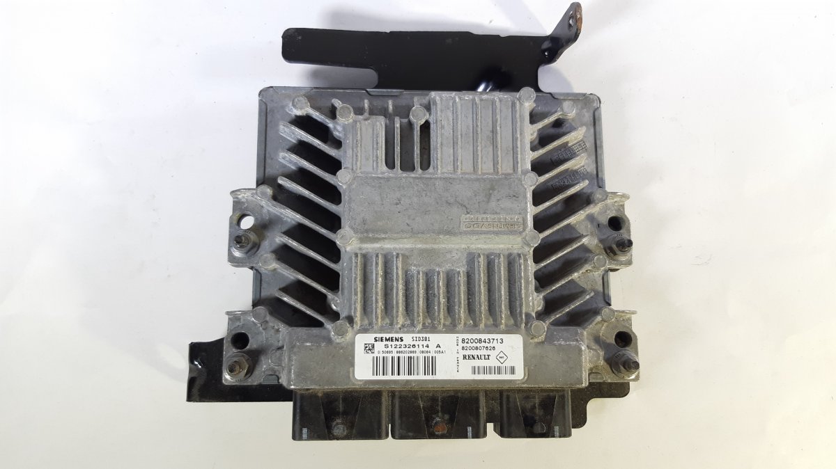 Renault Megane Engine Control Unit / module (ECU) RENAULT MEGANE II (2002-2008) Engine Control Un...