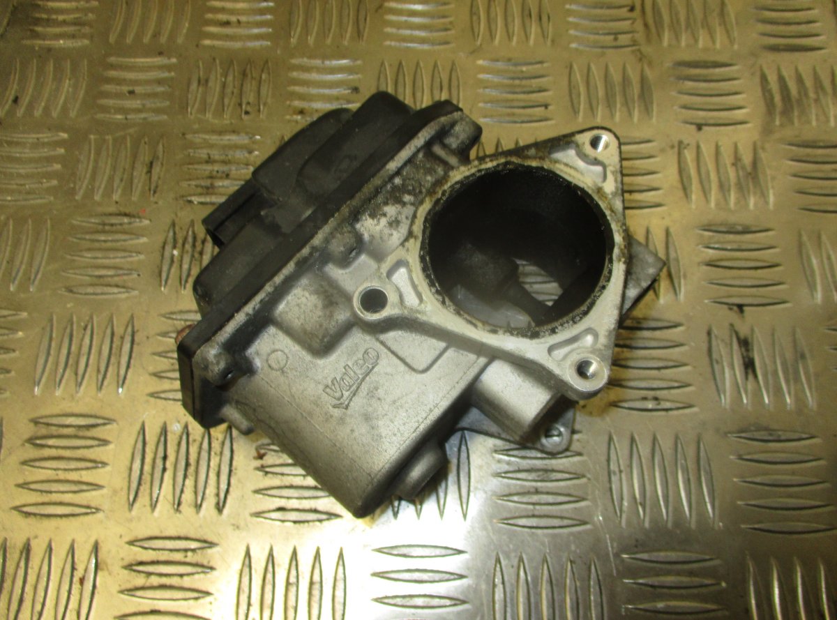 Volkswagen Passat EGR Valve VW PASSAT B6 (3C) (2005-2010) EGR Valve 03G1315...