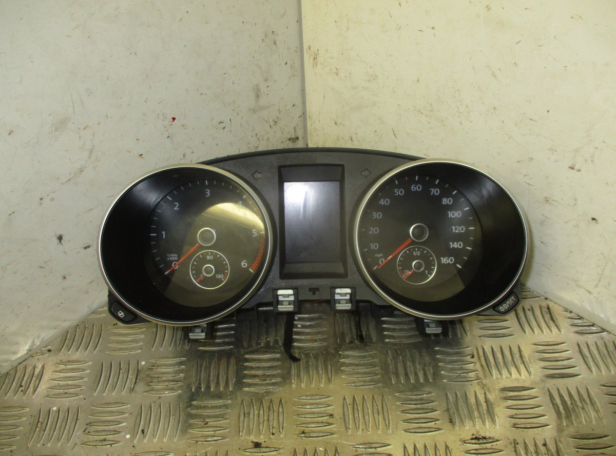 Volkswagen Golf 5 приборы Instrument cluster — VW GOLF VI (5K) (2008-2013...