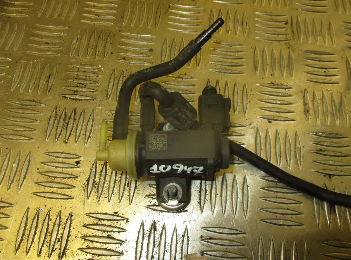 Volkswagen Golf 5 Engine Solenoid Valve VW GOLF VI (5K) (2008-2013) Engine Solenoid Val...