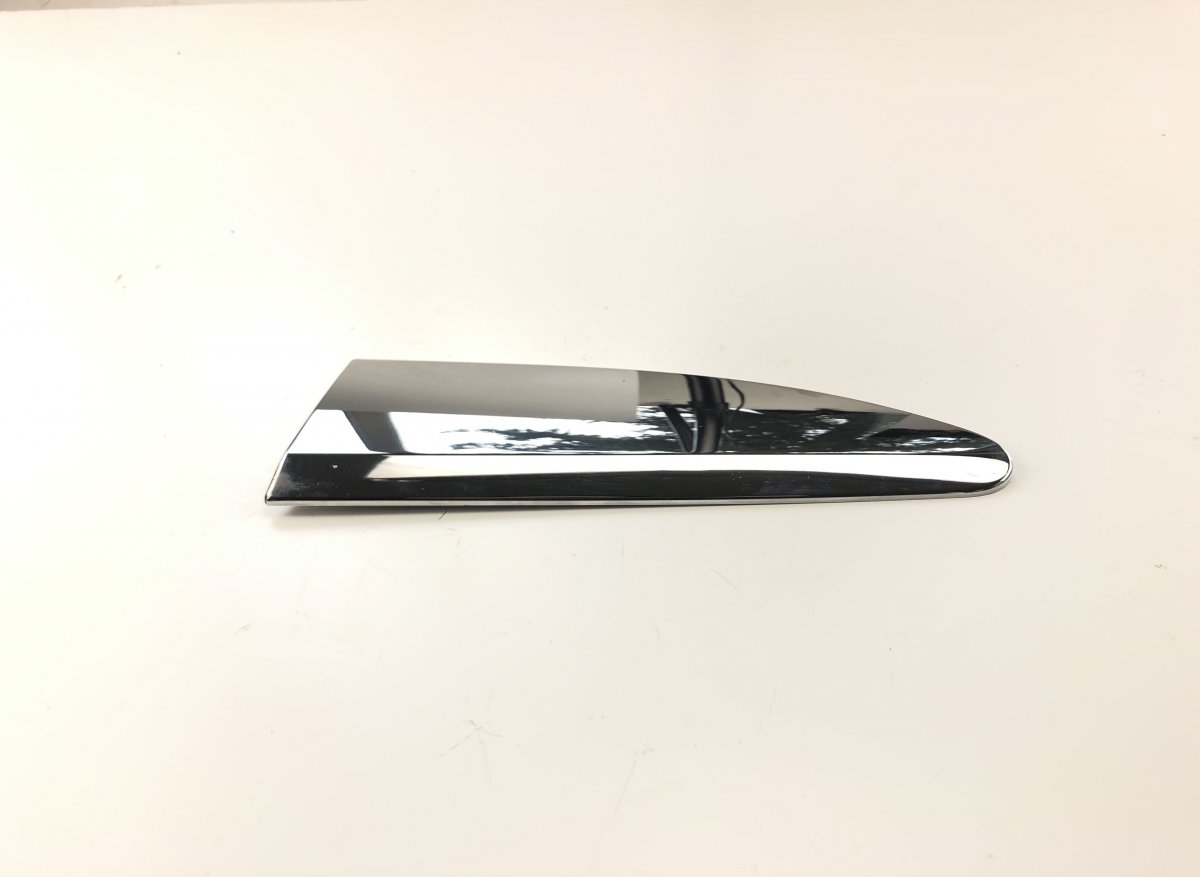 Citroen DS3 Body moulding left CITROËN DS3 (2009-2015) Body moulding left 9800...