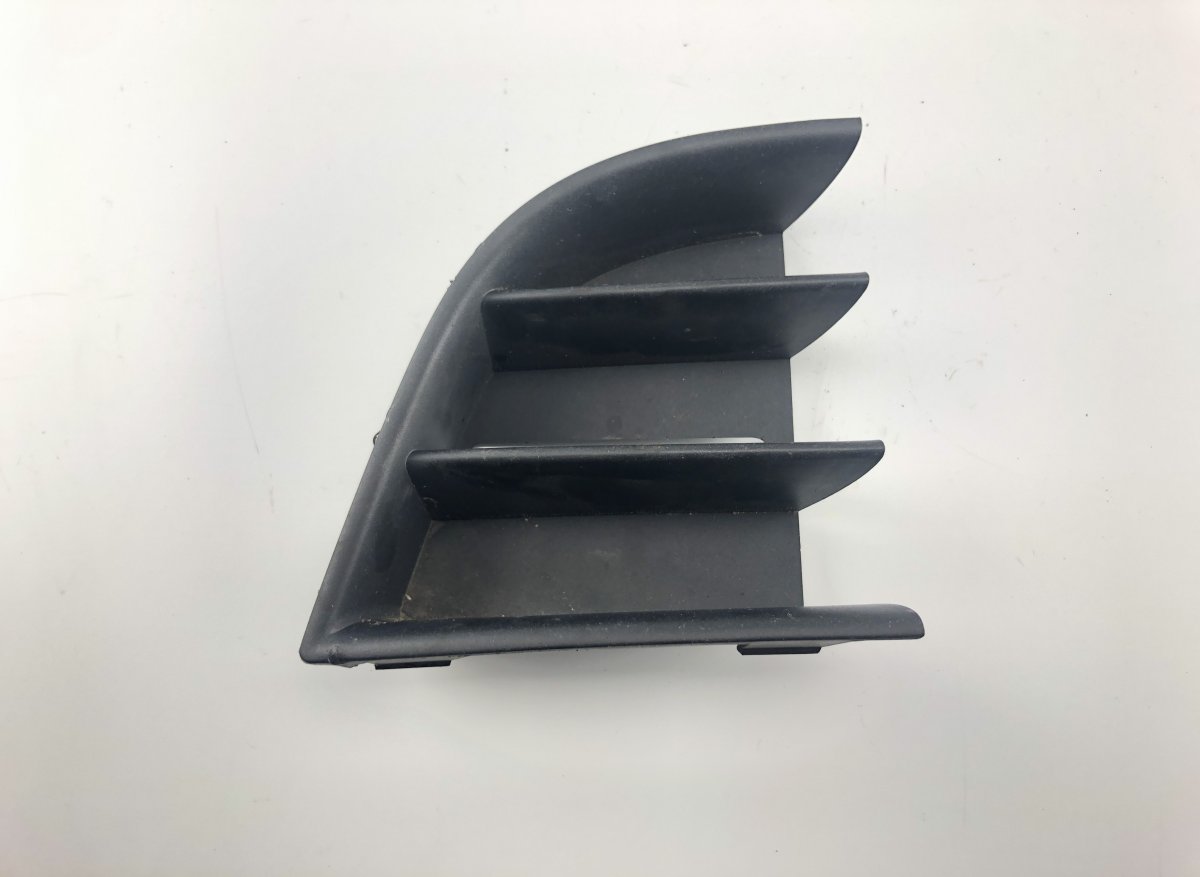 Skoda Octavia Front Bumper Grille Left SKODA OCTAVIA II (1Z) (2004-2013) Front Bumper ...