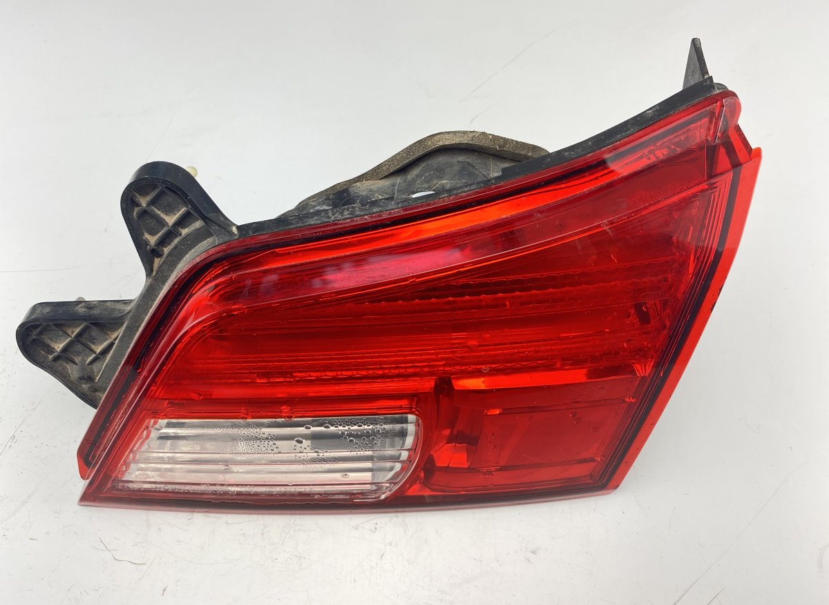 Subaru Legacy Inner tail light, right SUBARU LEGACY V / Outback (2009-2014) Inner tai...