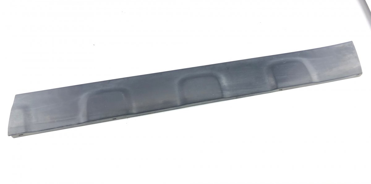 Honda CR-V Door lower moulding front right HONDA CR-V III (RE) (2006-2012) Door lower moul...