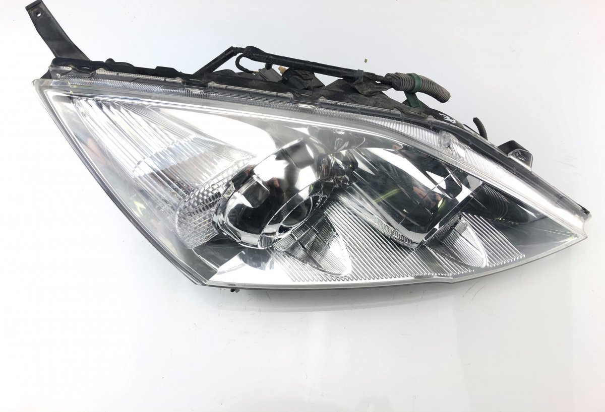 Honda CR-V headlight right HONDA CR-V III (RE) (2006-2012) Headlight right...