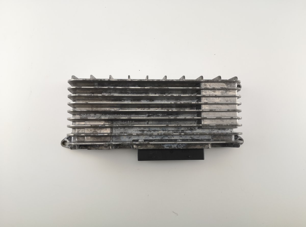 Audi A4 (B8) Audio amplifier AUDI A4 / A4 ALLROAD (B8) (2007-2015) Audio amp...