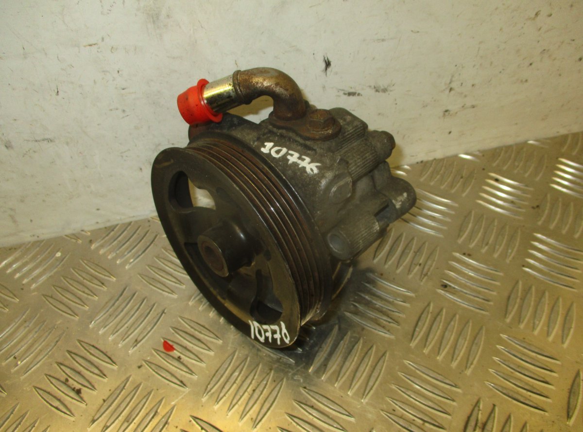 Toyota Avensis (T25) power steering pump TOYOTA AVENSIS (T250) (2003-2008) Power steerin...