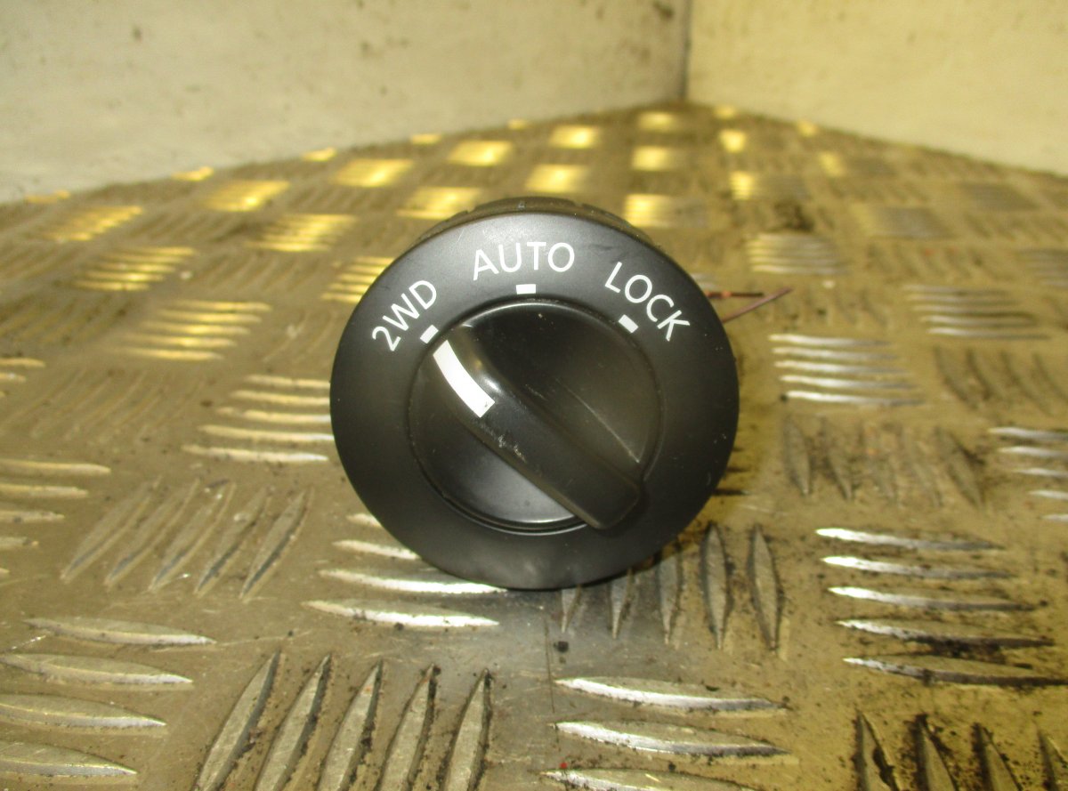 Nissan X-Trail Slip differential switch Slip differential switch — NISSAN X-TRAIL I (T3...