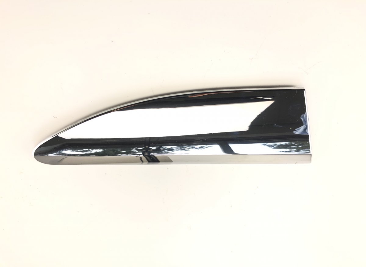 Citroen DS3 Body moulding right Body moulding right — CITROËN DS3 (2009-2015) —...