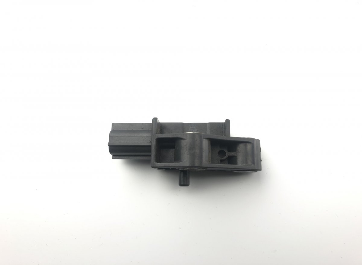 Audi A6 (C6) Crash Sensor Front Crash Sensor Front — AUDI A6 / A6 ALLROAD (C6, ...