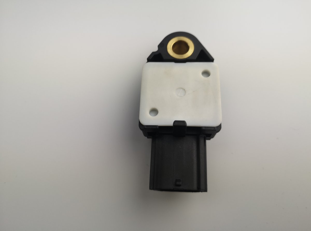 Toyota Avensis (T27) Crash Sensor Front TOYOTA AVENSIS (T270) (2009-2018) Crash Sensor ...