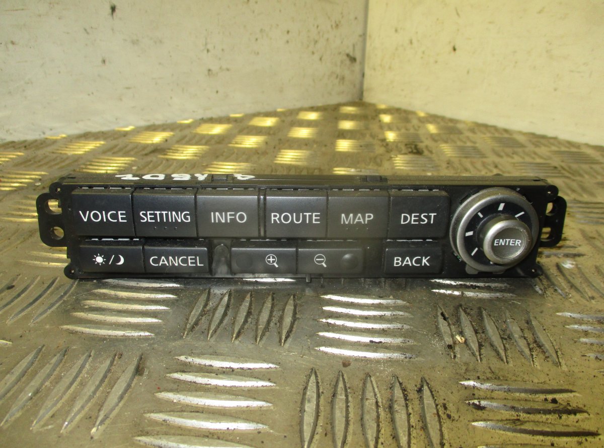 Nissan X-Trail Combined switch set in dashboard NISSAN X-TRAIL I (T30) (2001-2007) Combined swi...
