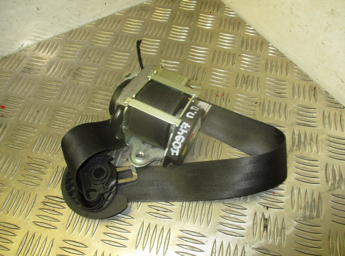 Volkswagen Golf 5 Seat belt — front right Seat belt — front right — VW GOLF VI (5K) (2008...