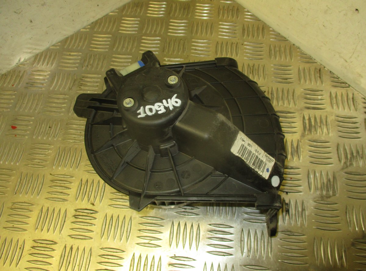 Renault Kangoo Heater Blower Motor Heater blower motor — RENAULT KANGOO II (FW, KW...