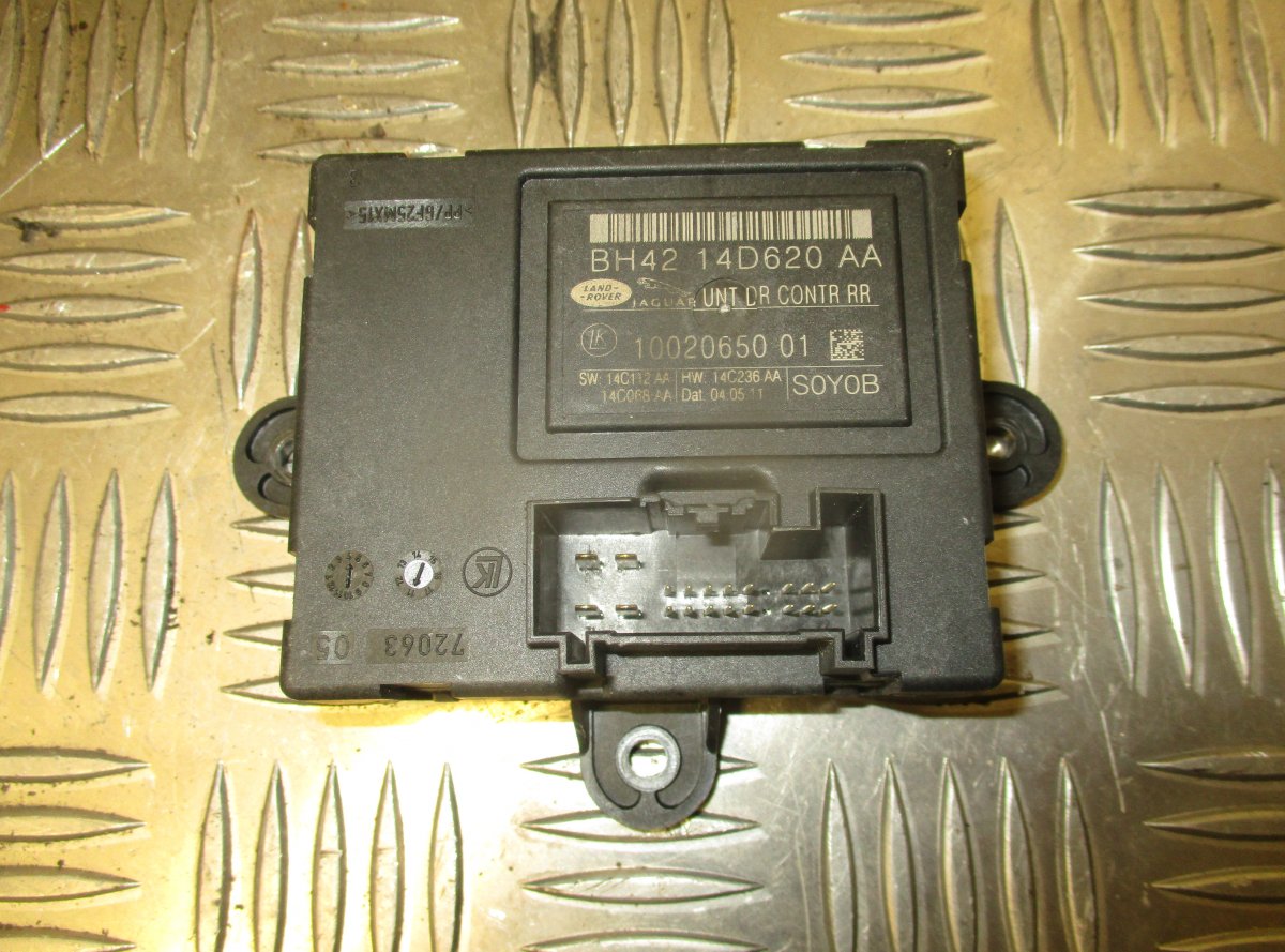 Jaguar XF Door control unit rear left JAGUAR XF (X250, CC9) (2008-2015) Door control ...