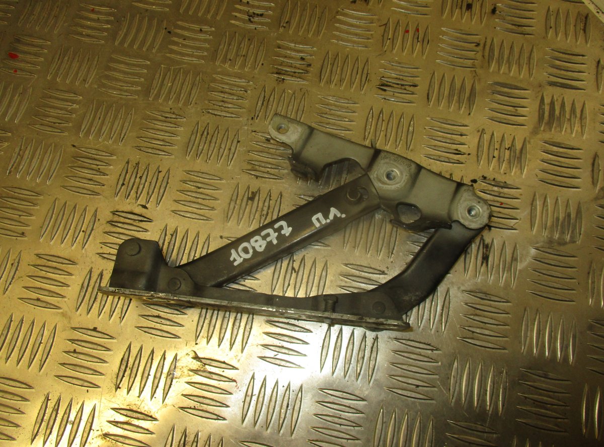 Mercedes-Benz CLS (C219) Bonnet Hinge Left MERCEDES-BENZ CLS (C219) (2004-2010) Bonnet Hin...